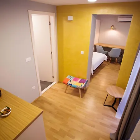 Mijama Bed and Breakfast Σπλιτ