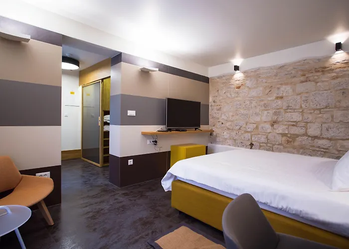 Bed & Breakfast Mijama 4*